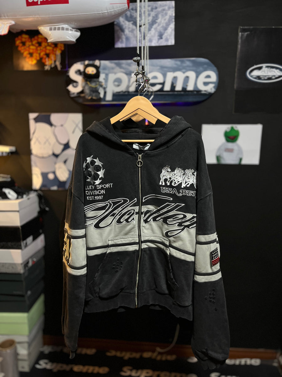 BLACK CURSIVE ZIP UP HOODIE VALLEY
