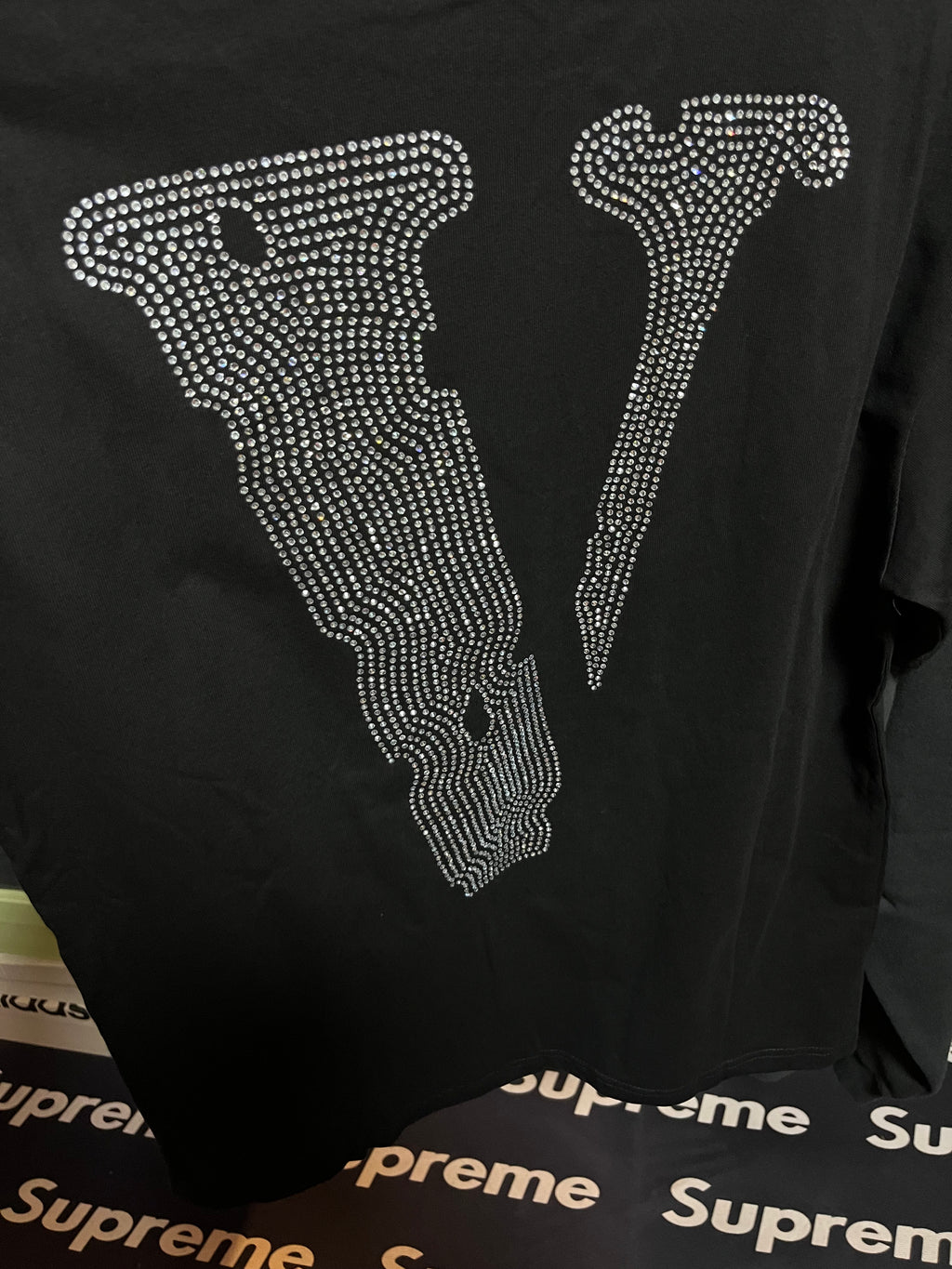 Vlone DS vlone Rhinestone friends tee