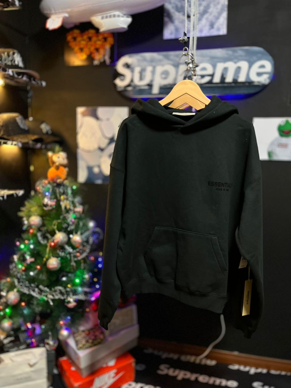 FEAR OF GOD ESSENTIALS