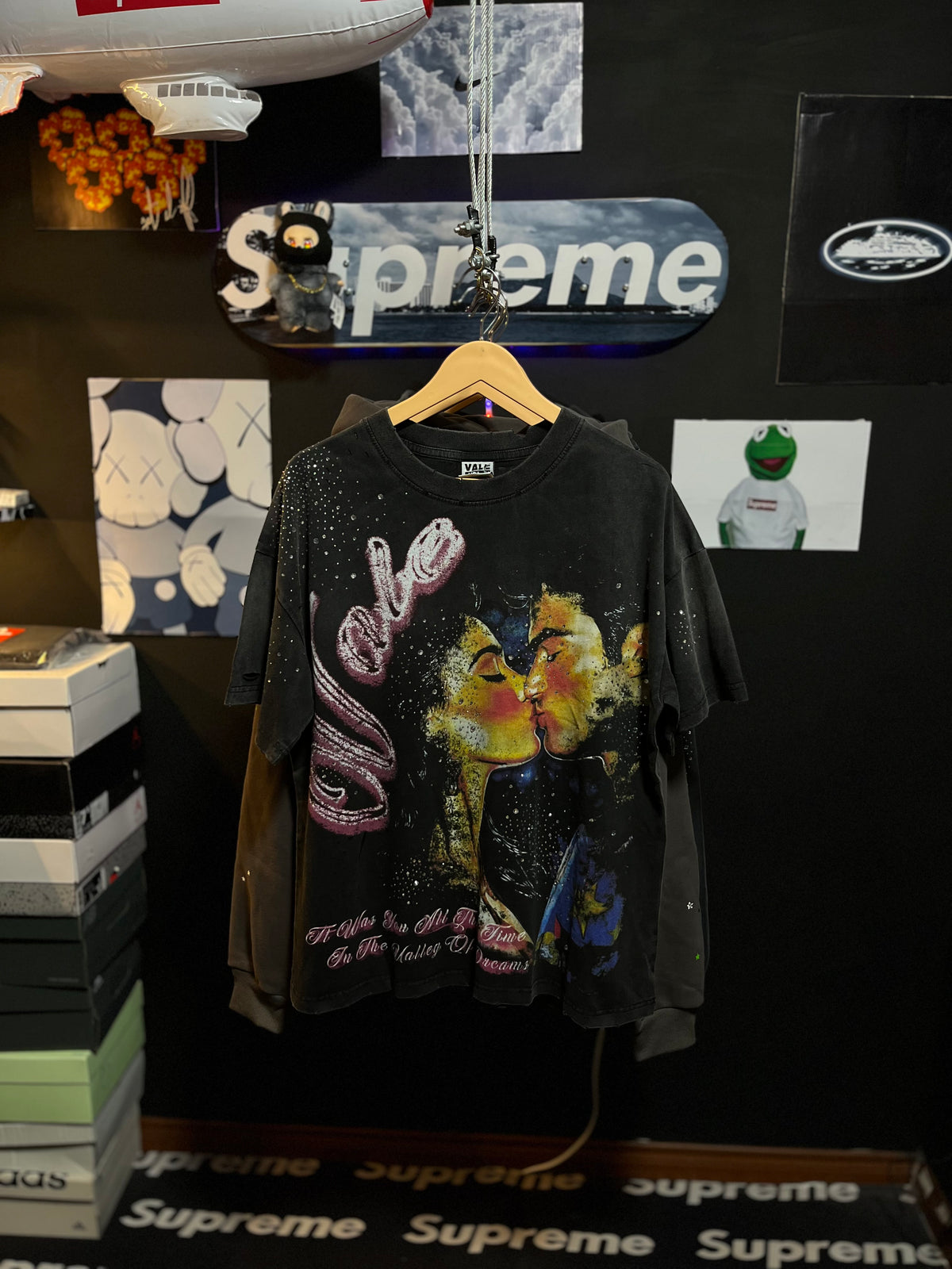 Vale Forever Fated Yours Bling Tee 'Black'