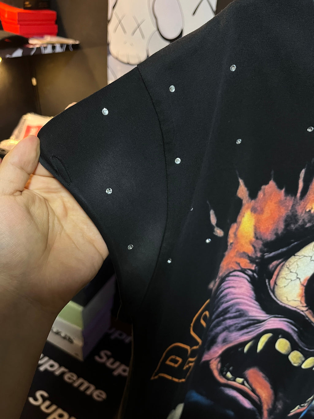 ROUGHPLAY “Battle Wounds” Cut-Off Manga Corta