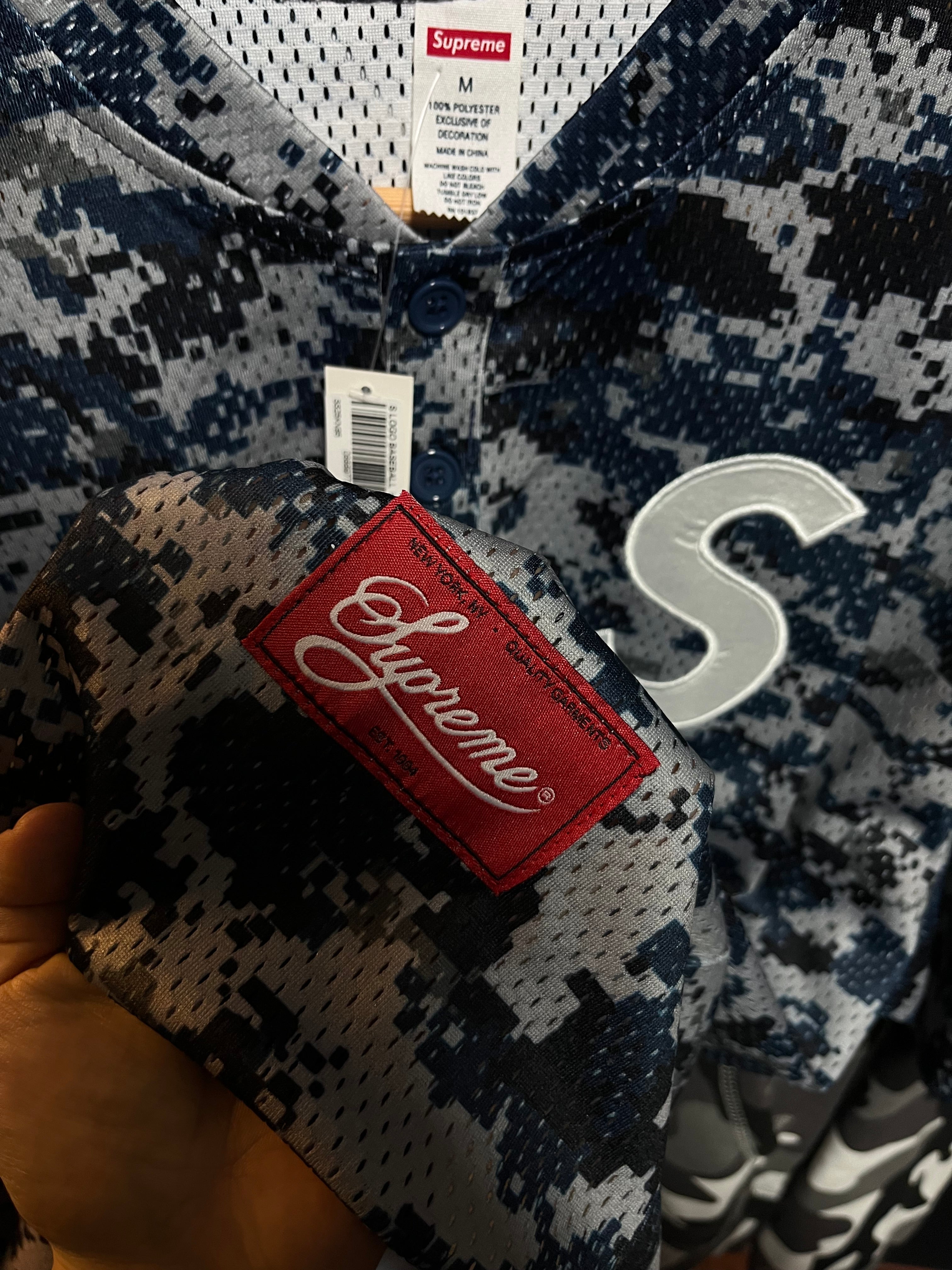 Supreme Top S Logo Henley