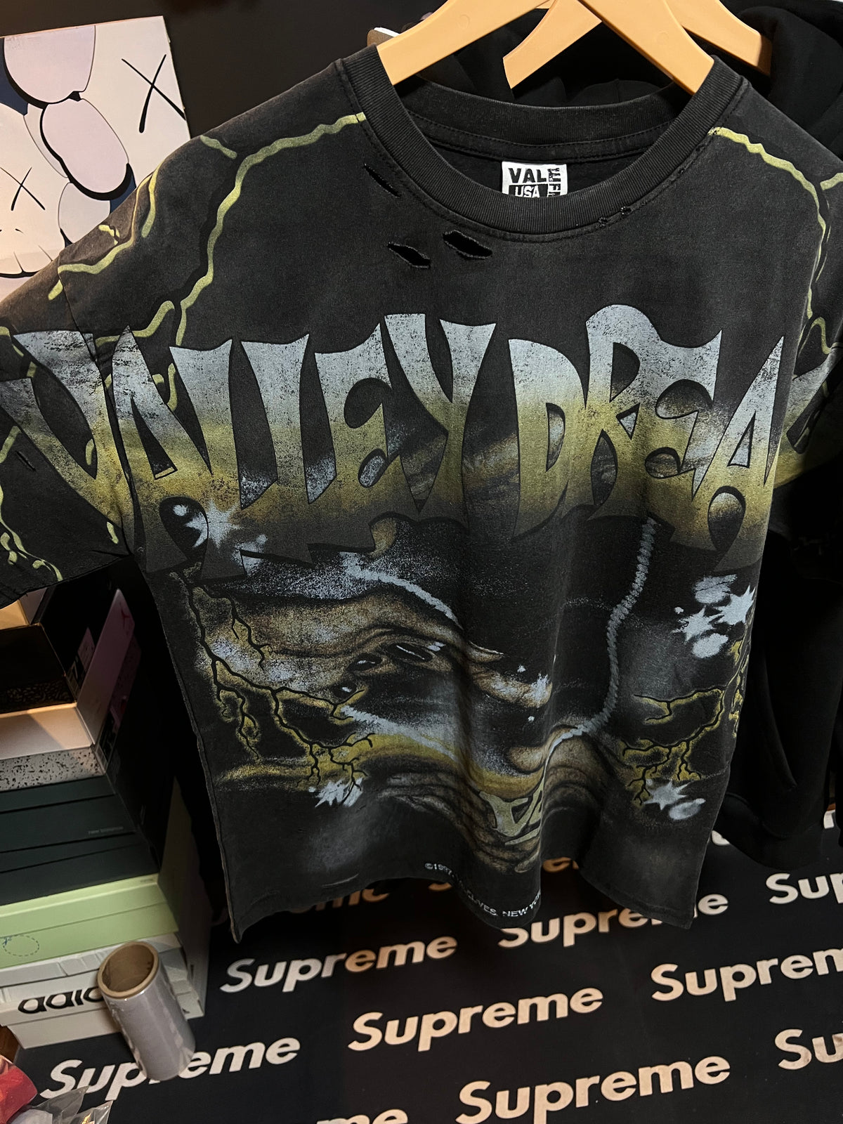 Vale Forever Hands Of God Tee 'Washed/Black'