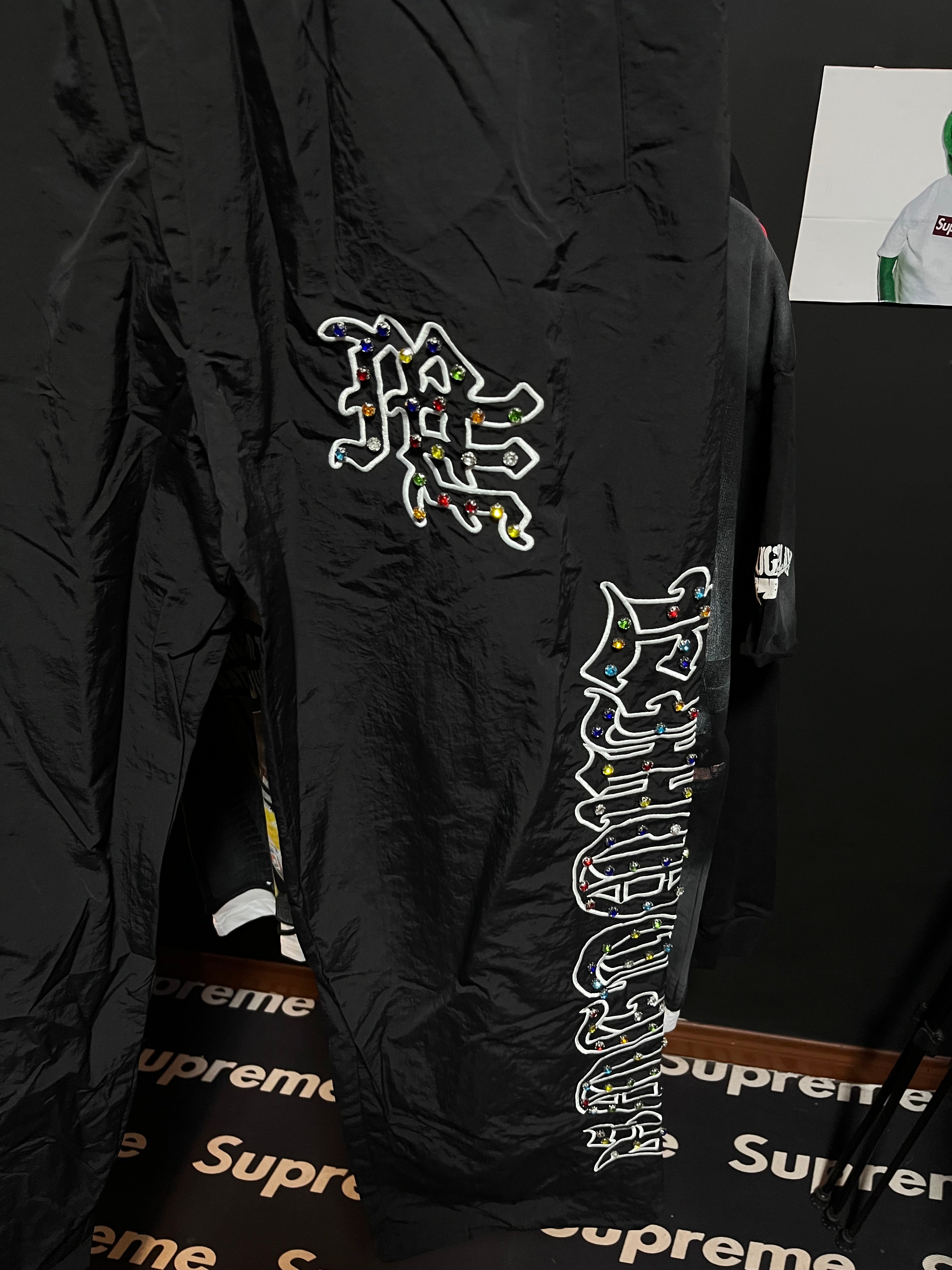 Mixed Emotion Jeans Style Nylon Pants