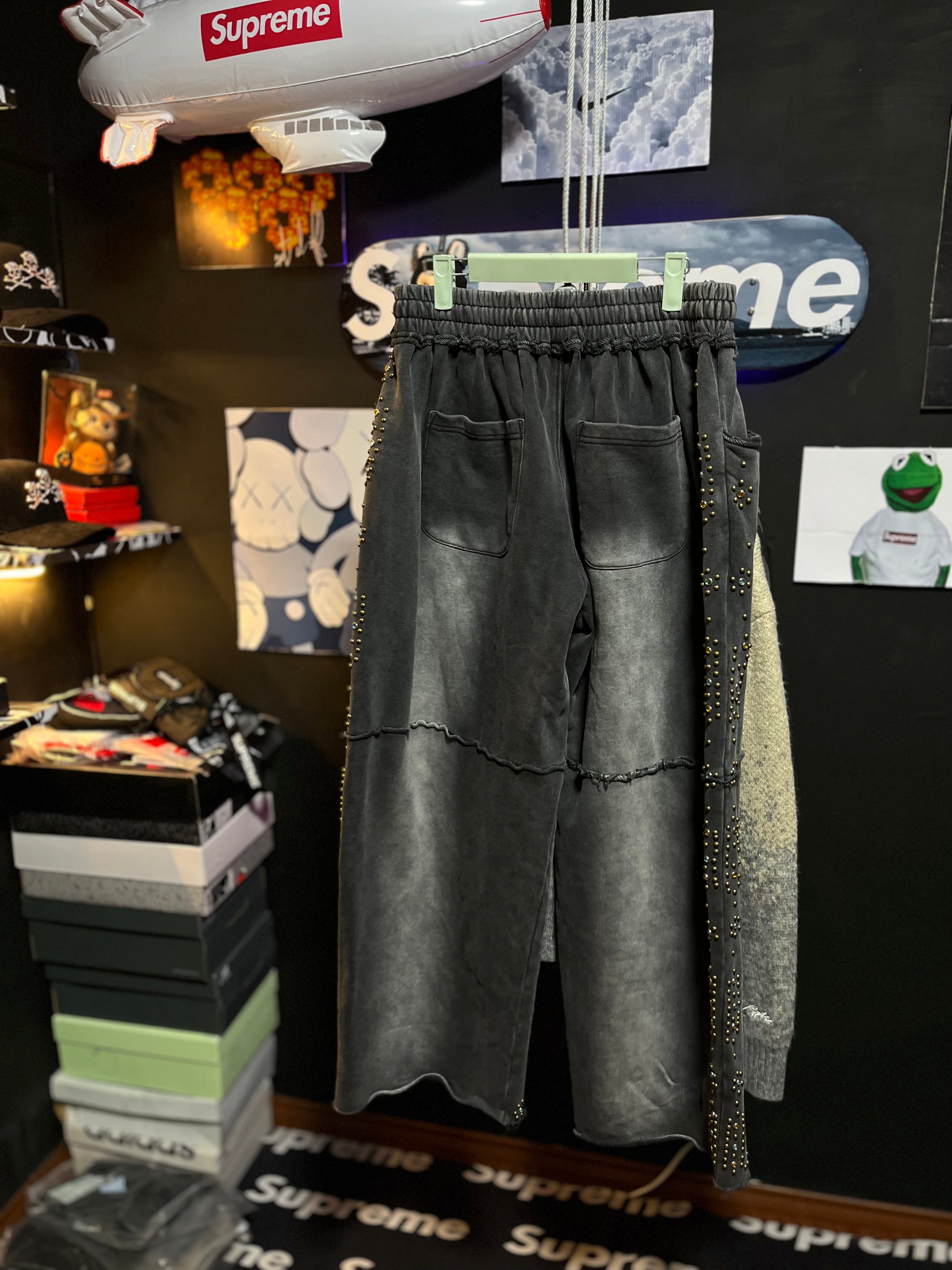 Vale Forever Skittle Sweats 'Jeweled/Black'