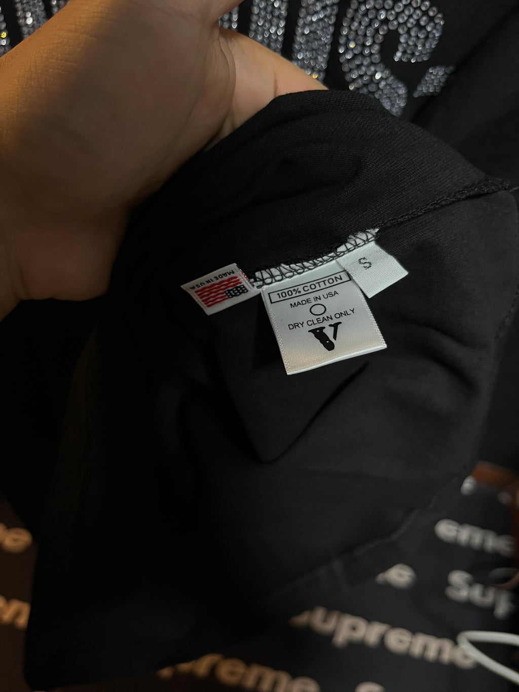 Vlone DS vlone Rhinestone friends tee