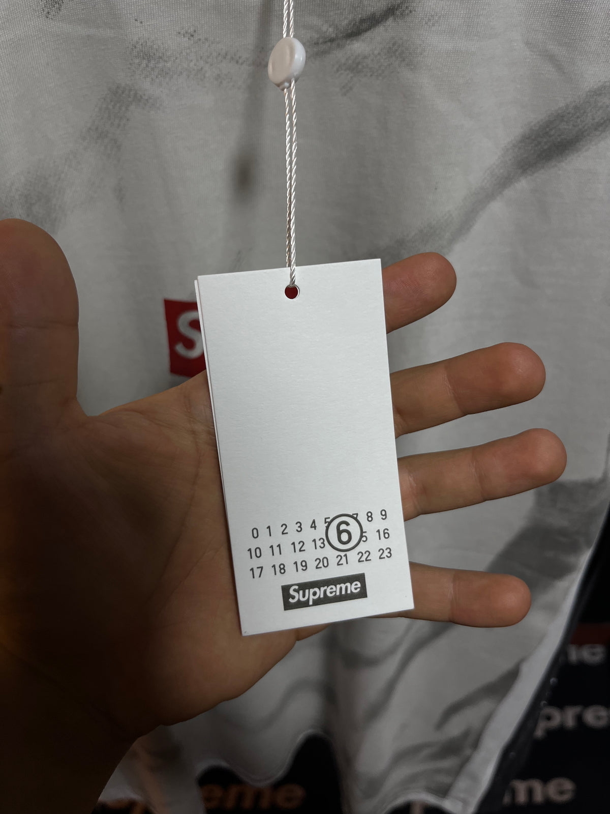 Supreme x MM6 Maison Margiela Box Logo