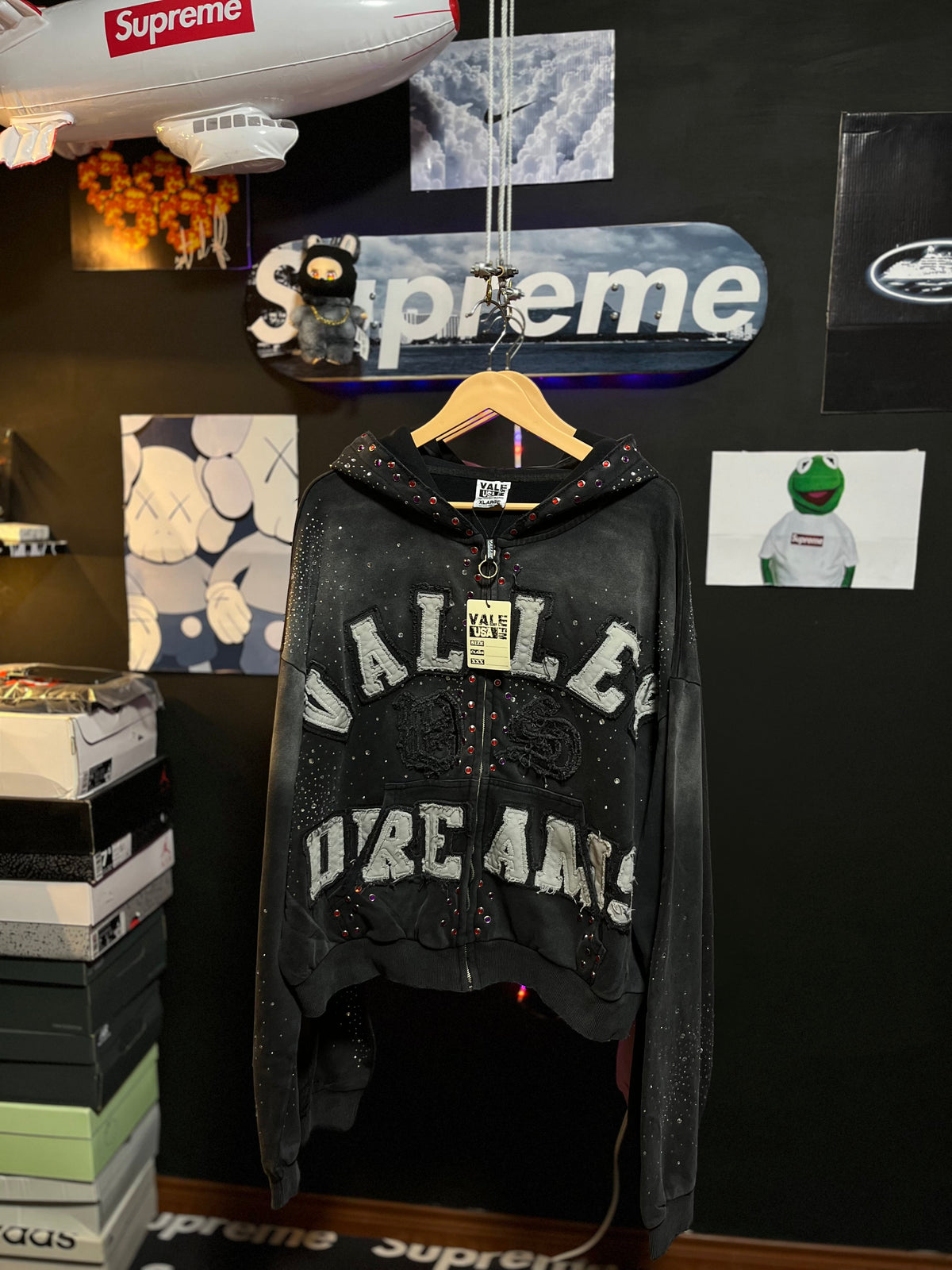 Vale Forever Classico Zip Up Black
