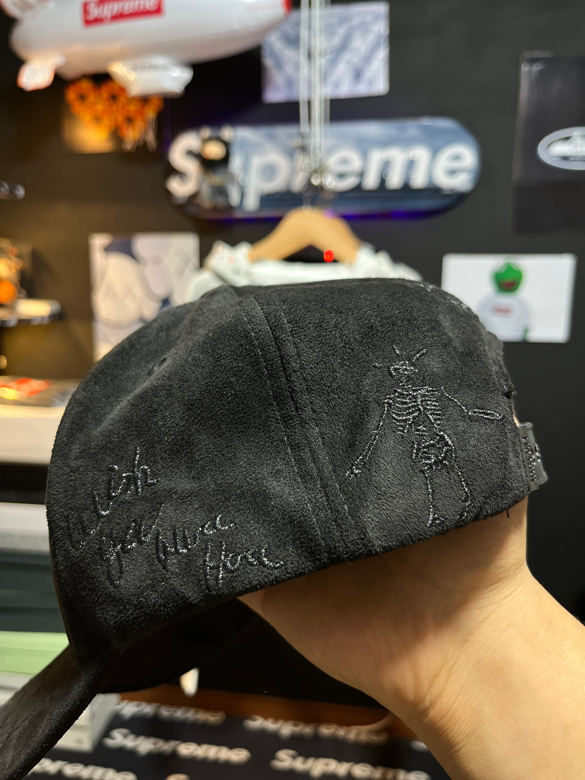 Gorra Innedit Muratravis (Terciopelo)