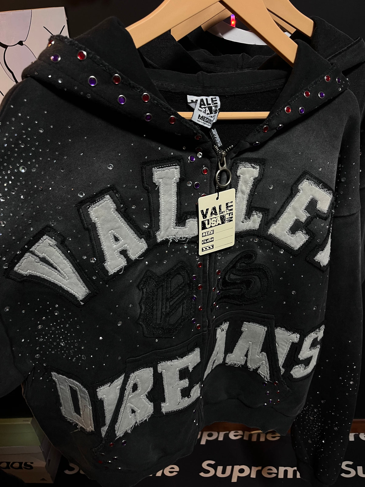 Vale Forever Classico Zip Up Black