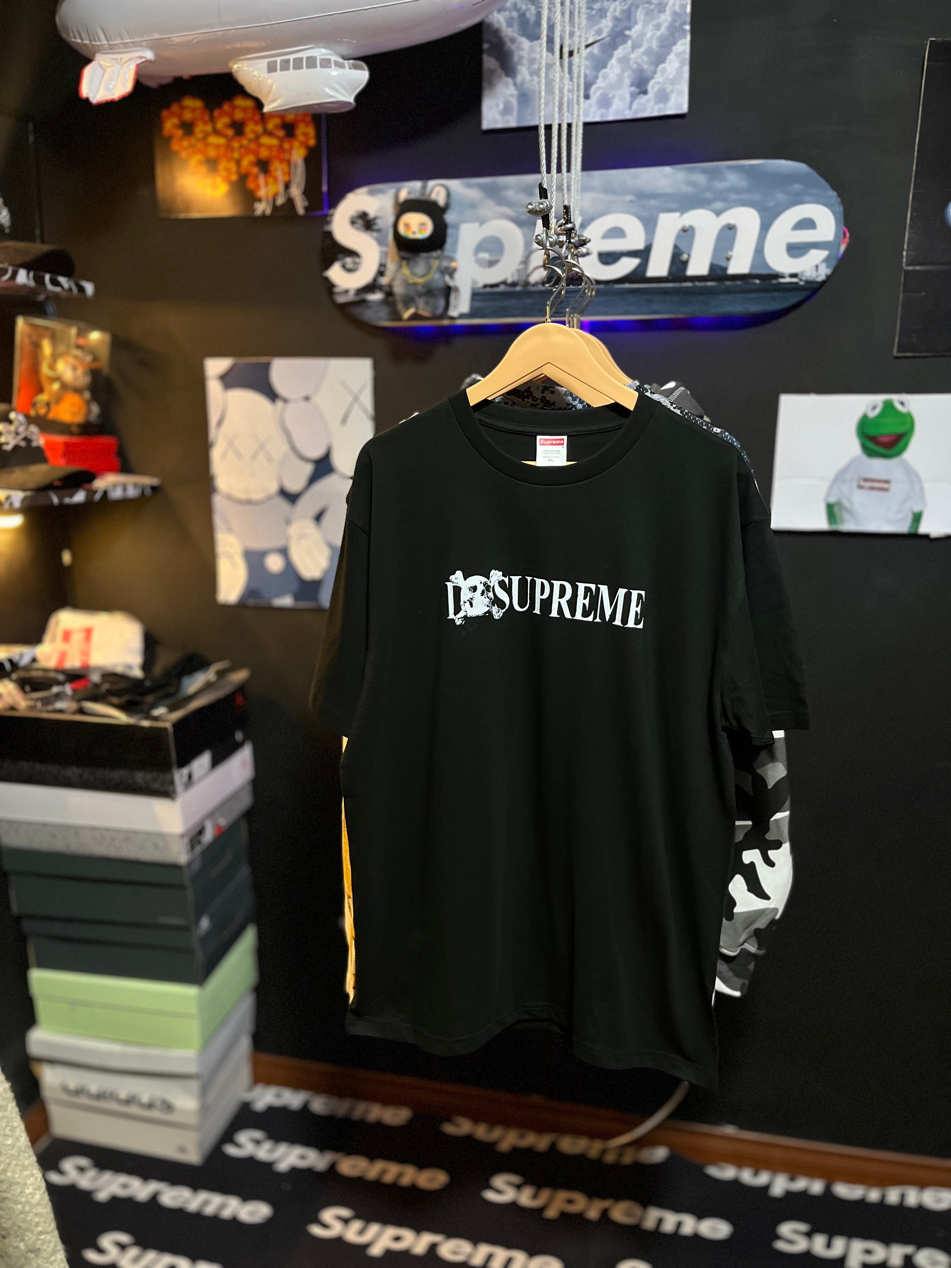 Supreme Skull Tee