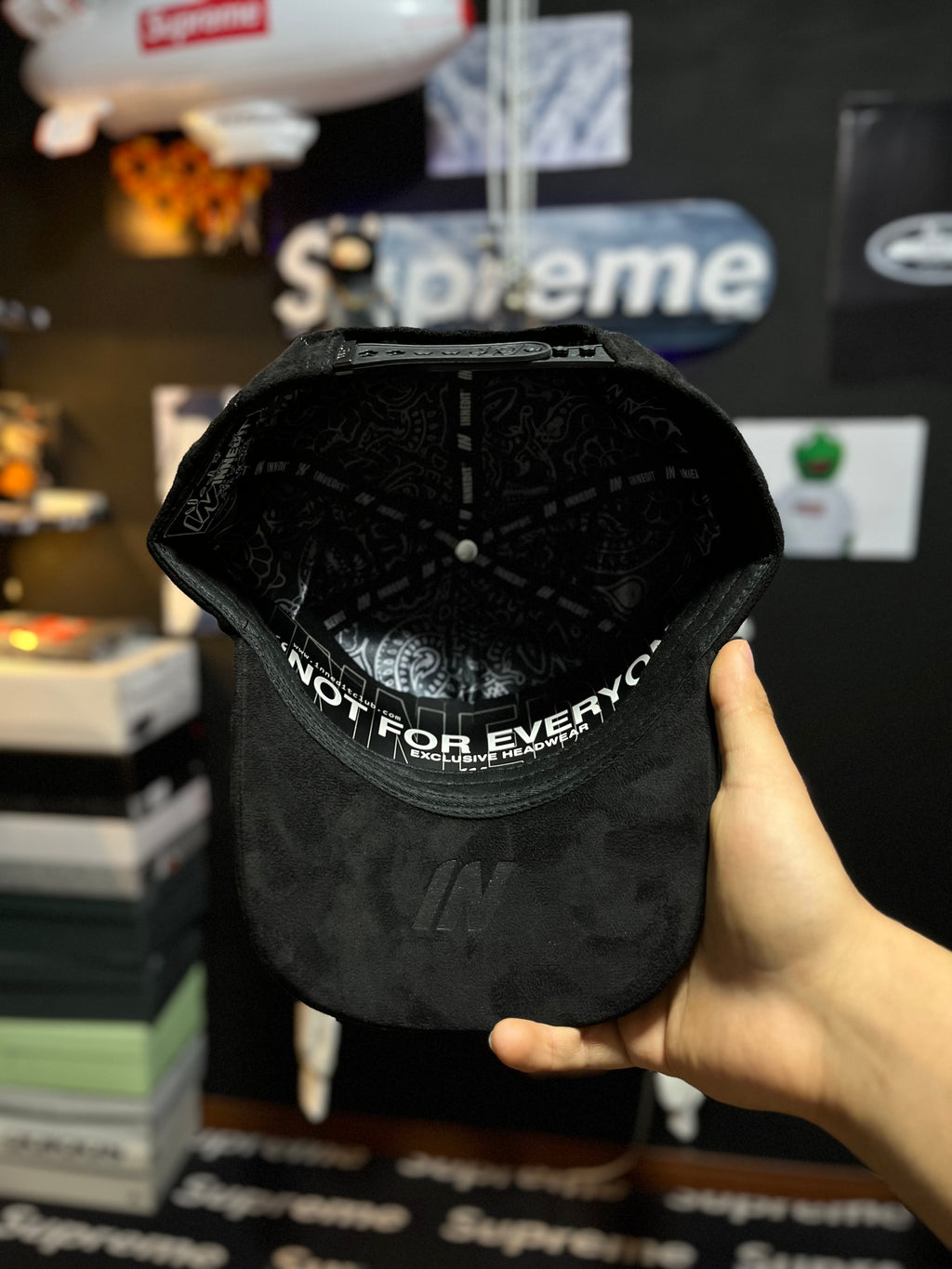 Gorra Innedit Muratravis (Terciopelo)
