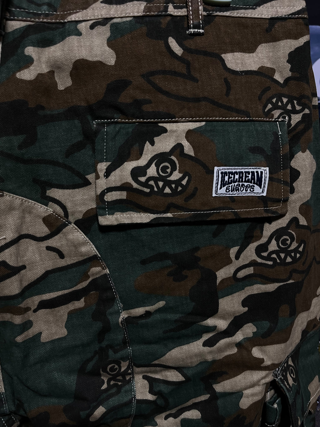 Icecream RUNNING DOG WOODLAND CAMO