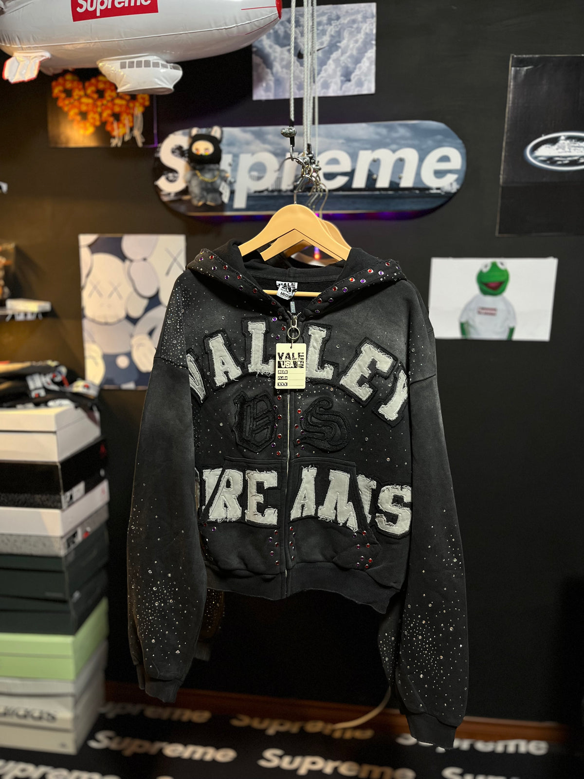 Vale Forever Classico Zip Up Black