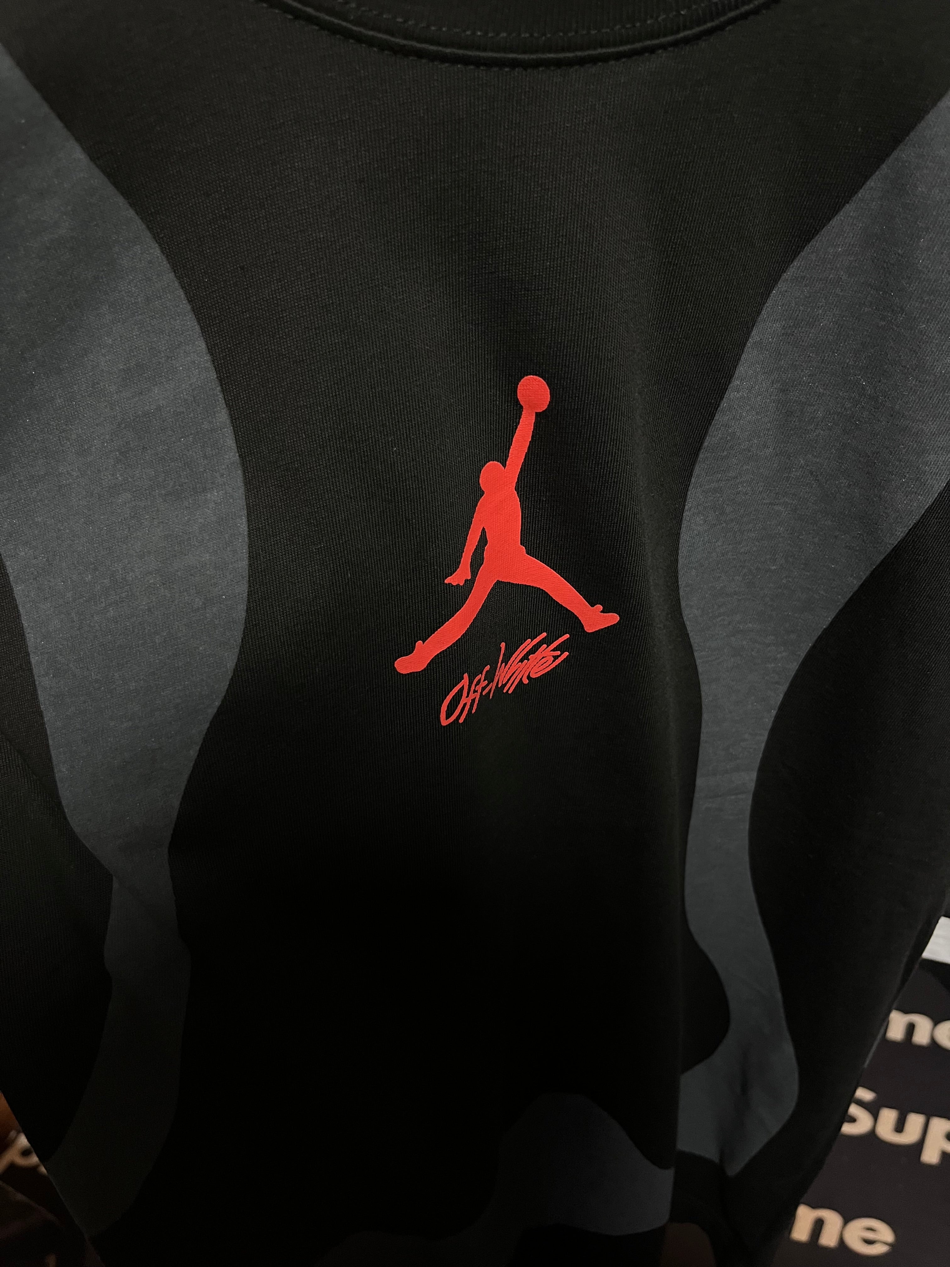 Camiseta OFF-WHITE x Jordan