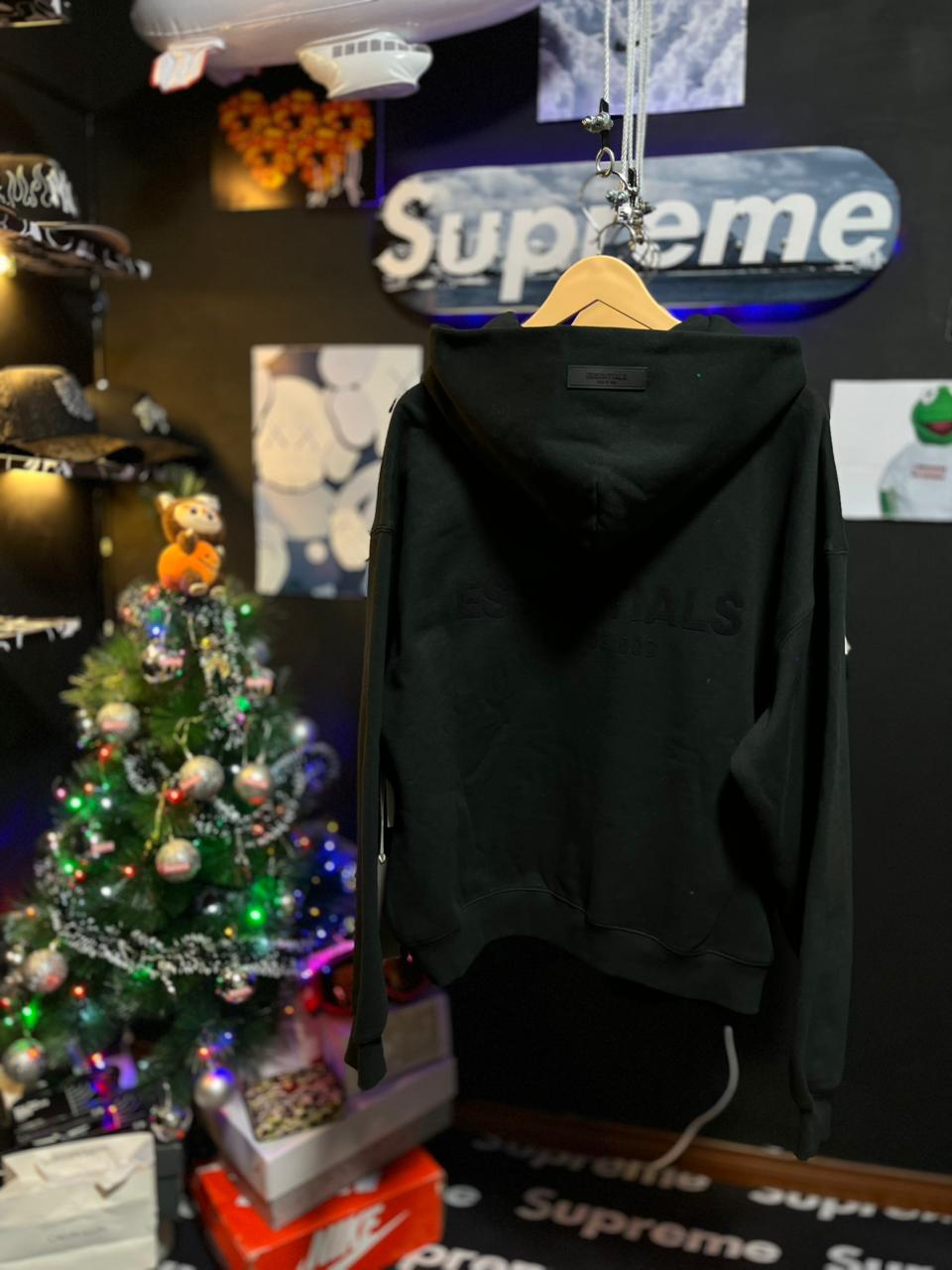 FEAR OF GOD ESSENTIALS