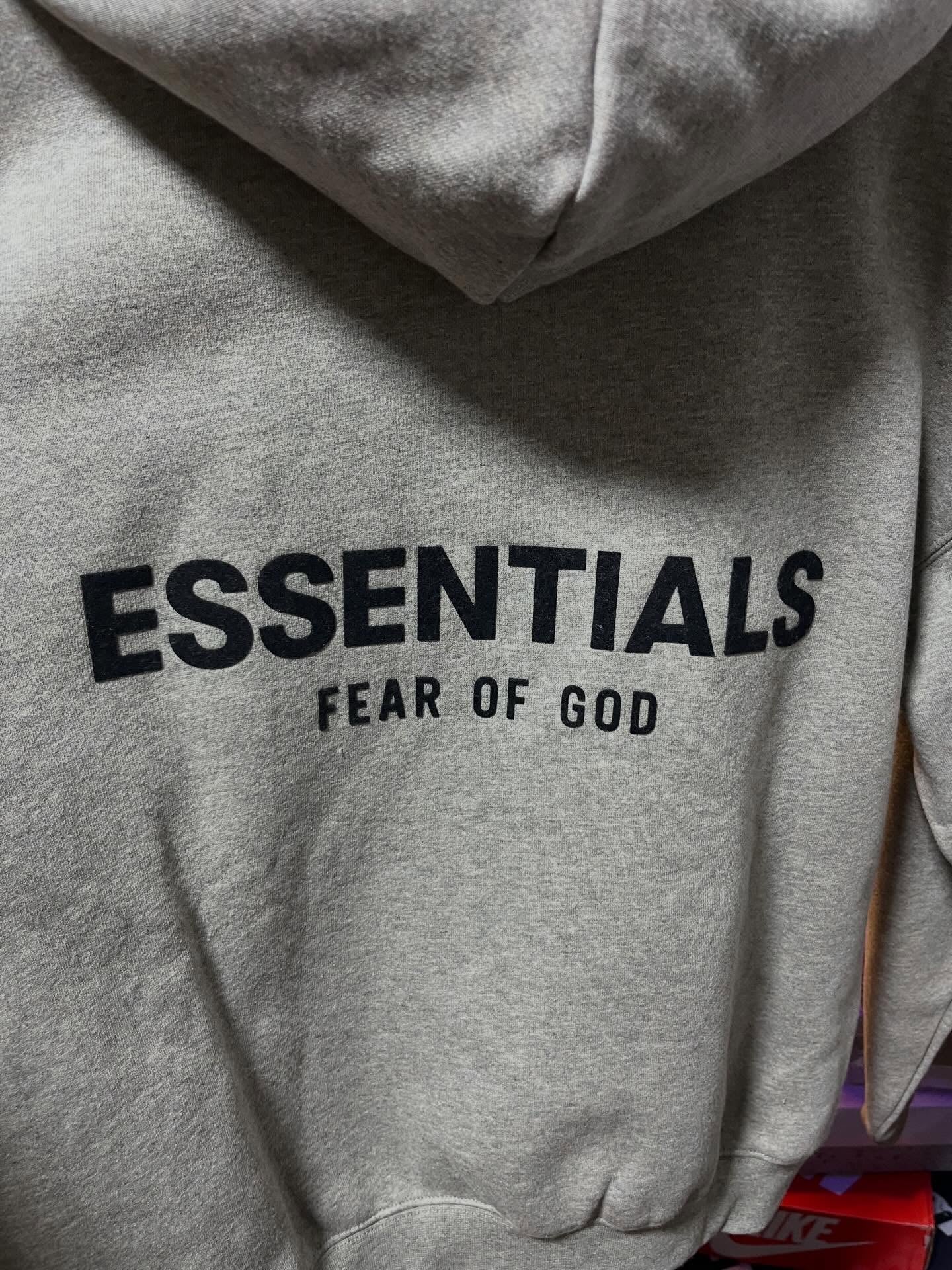Sudadera con capucha Fear of God Essentials 'Dark Oatmeal'