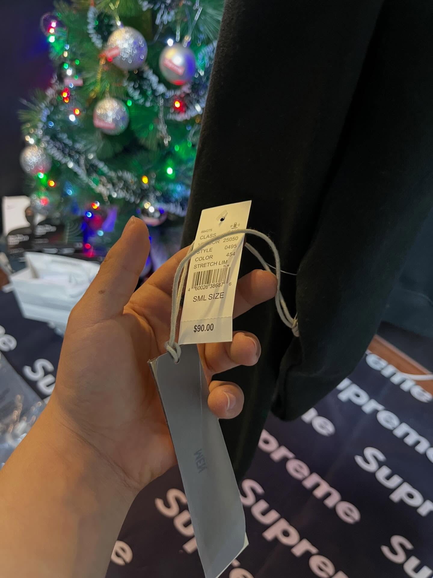 FEAR OF GOD ESSENTIALS