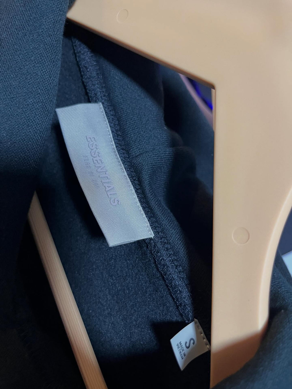 FEAR OF GOD ESSENTIALS